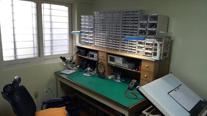 New Consolidated Electronics Lab